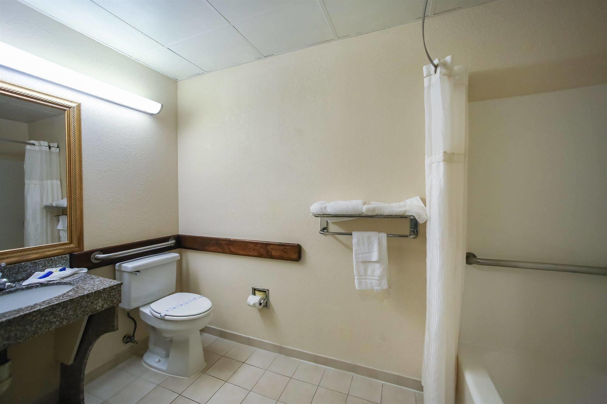 Motel 6 Dawsonville Ga North Ga Premium Outlets Ngoại thất bức ảnh